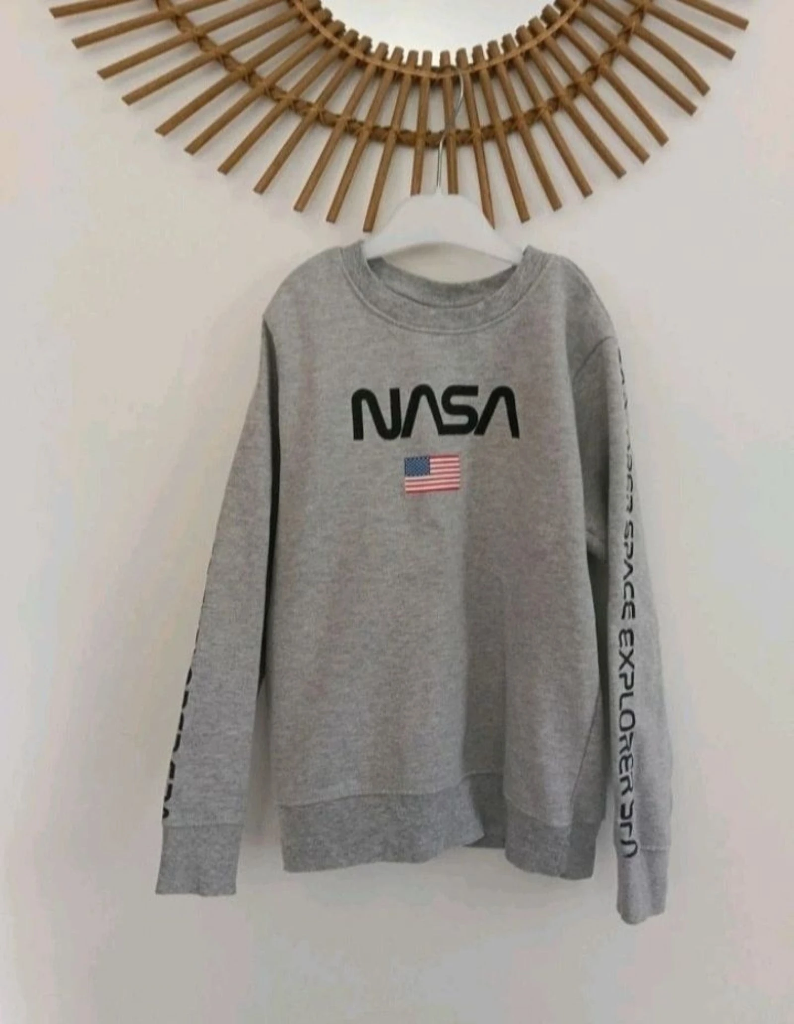 Sweat gris nasa 10ans